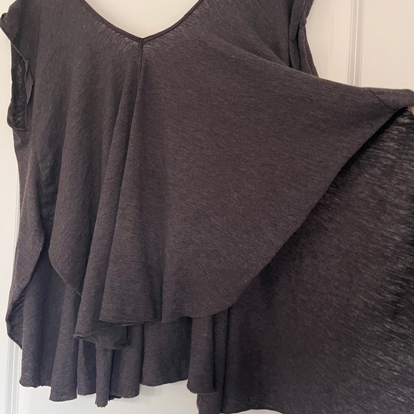 NWOT - We The Free - Free People size XS Solstice oversized Tee - Dark Grey - Picture 4 of 8